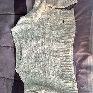 White knitted long sleeve